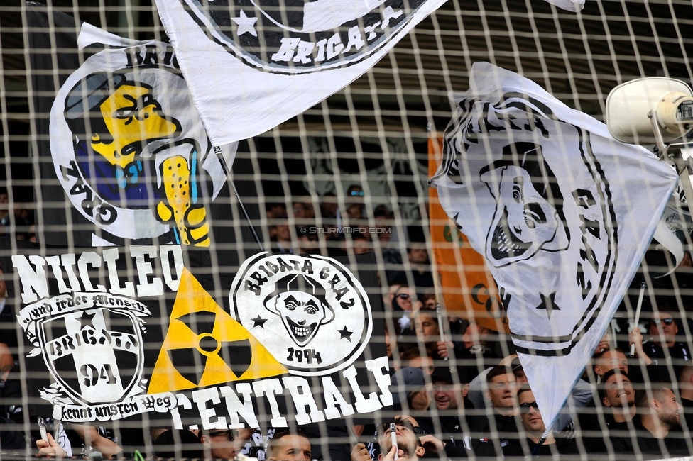 Sturm Graz - Salzburg
Oesterreichische Fussball Bundesliga, 9. Runde, SK Sturm Graz - RB Salzburg, Stadion Liebenau Graz, 06.10.2024. 

Foto zeigt Fans von Sturm
