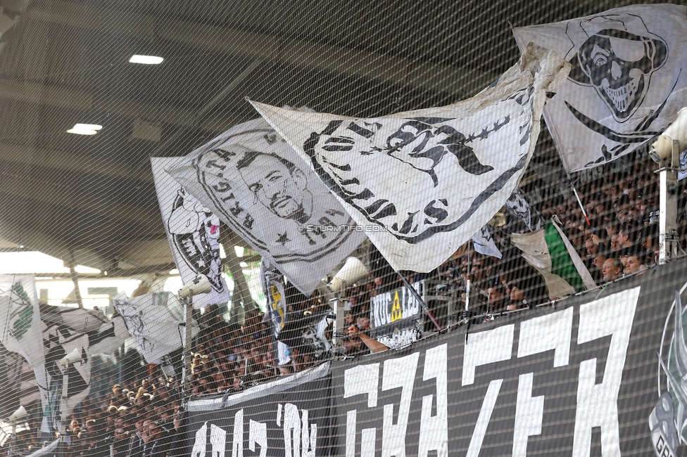 Sturm Graz - Salzburg
Oesterreichische Fussball Bundesliga, 9. Runde, SK Sturm Graz - RB Salzburg, Stadion Liebenau Graz, 06.10.2024. 

Foto zeigt Fans von Sturm
