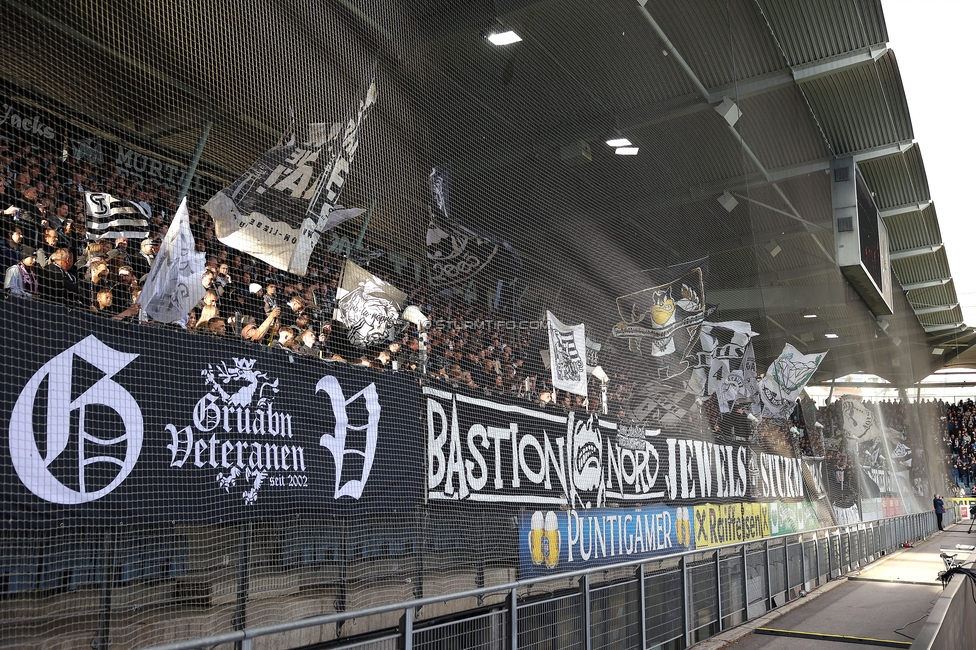 Sturm Graz - Salzburg
Oesterreichische Fussball Bundesliga, 9. Runde, SK Sturm Graz - RB Salzburg, Stadion Liebenau Graz, 06.10.2024. 

Foto zeigt Fans von Sturm
