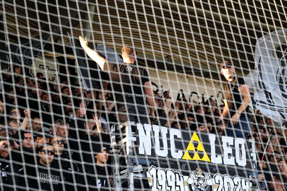 Sturm Graz - Salzburg
Oesterreichische Fussball Bundesliga, 9. Runde, SK Sturm Graz - RB Salzburg, Stadion Liebenau Graz, 06.10.2024. 

Foto zeigt Fans von Sturm
