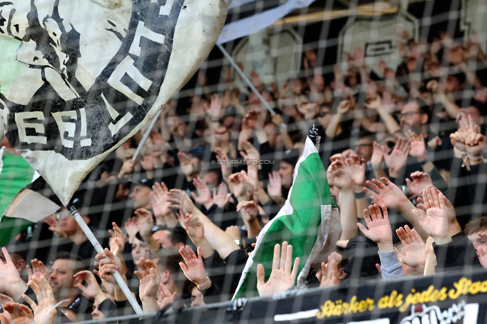 Sturm Graz - Salzburg
Oesterreichische Fussball Bundesliga, 9. Runde, SK Sturm Graz - RB Salzburg, Stadion Liebenau Graz, 06.10.2024. 

Foto zeigt Fans von Sturm
