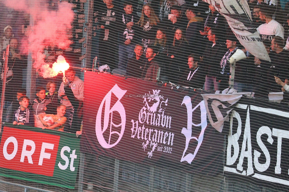 Sturm Graz - Salzburg
Oesterreichische Fussball Bundesliga, 9. Runde, SK Sturm Graz - RB Salzburg, Stadion Liebenau Graz, 06.10.2024. 

Foto zeigt Fans von Sturm
