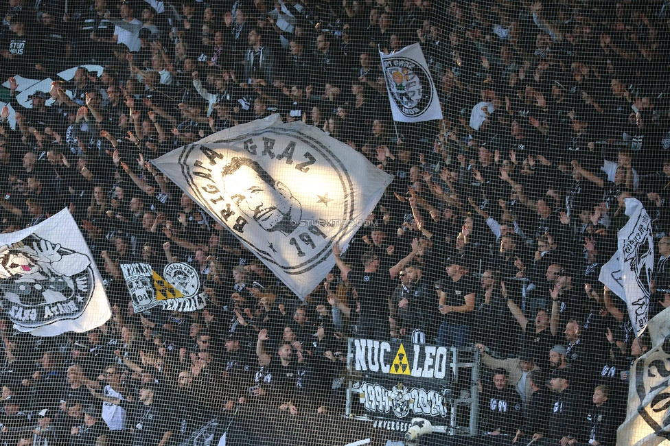 Sturm Graz - Salzburg
Oesterreichische Fussball Bundesliga, 9. Runde, SK Sturm Graz - RB Salzburg, Stadion Liebenau Graz, 06.10.2024. 

Foto zeigt Fans von Sturm
