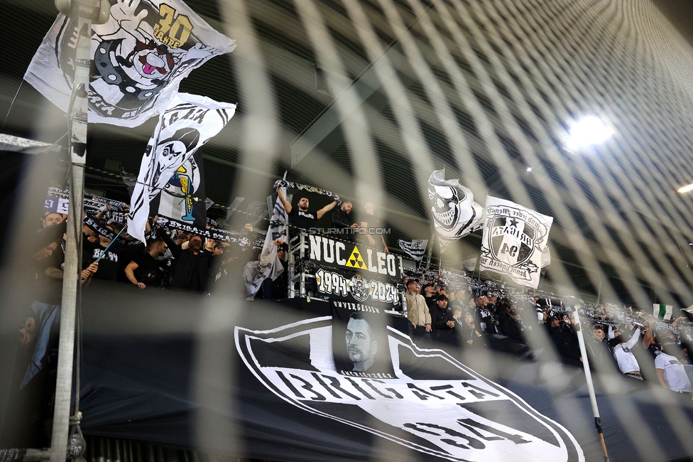 Sturm Graz - Salzburg
Oesterreichische Fussball Bundesliga, 9. Runde, SK Sturm Graz - RB Salzburg, Stadion Liebenau Graz, 06.10.2024. 

Foto zeigt Fans von Sturm
