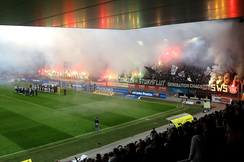 Sturm Graz - Salzburg
Oesterreichische Fussball Bundesliga, 9. Runde, SK Sturm Graz - RB Salzburg, Stadion Liebenau Graz, 06.10.2024. 

Foto zeigt Fans von Sturm mit Pyrotechnik
