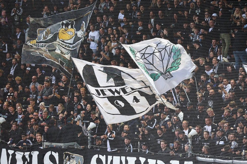 Sturm Graz - Salzburg
Oesterreichische Fussball Bundesliga, 9. Runde, SK Sturm Graz - RB Salzburg, Stadion Liebenau Graz, 06.10.2024. 

Foto zeigt Fans von Sturm
