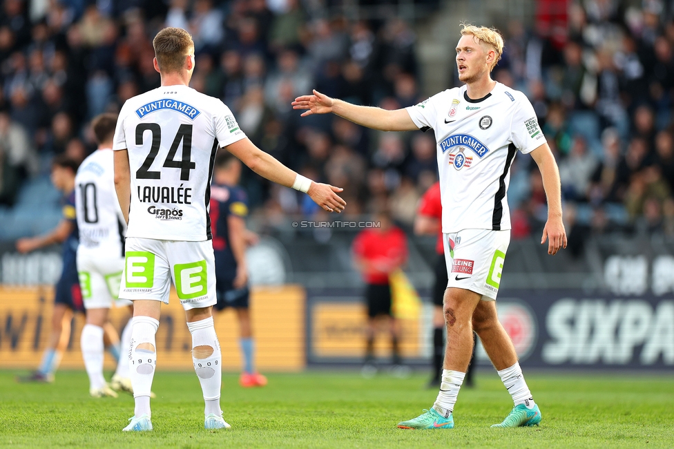 Sturm Graz - Salzburg
Oesterreichische Fussball Bundesliga, 9. Runde, SK Sturm Graz - RB Salzburg, Stadion Liebenau Graz, 06.10.2024. 

Foto zeigt Dimitri Lavalee (Sturm) und Niklas Geyrhofer (Sturm)
