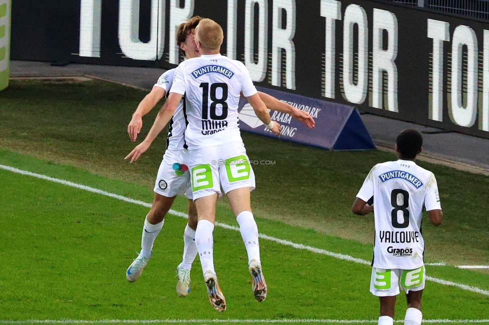 Sturm Graz - Salzburg
Oesterreichische Fussball Bundesliga, 9. Runde, SK Sturm Graz - RB Salzburg, Stadion Liebenau Graz, 06.10.2024. 

Foto zeigt William Boeving (Sturm) und Mika Biereth (Sturm)
