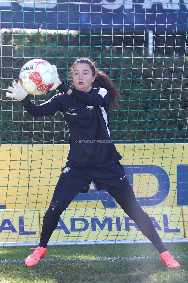 Sturm Damen - Altach
OEFB Frauen Bundesliga, 6. Runde, SK Sturm Graz Damen - SCR Altach, MURAUER Bier Arena - StFV Graz, 06.10.2024. 

Foto zeigt Vanessa Gritzner (Sturm Damen)
