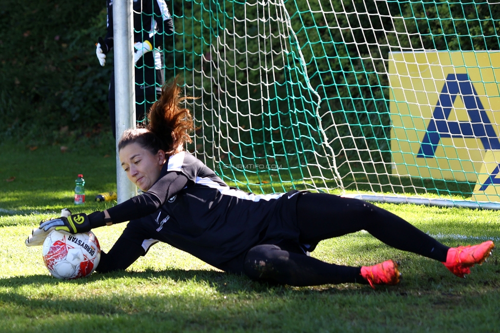 Sturm Damen - Altach
OEFB Frauen Bundesliga, 6. Runde, SK Sturm Graz Damen - SCR Altach, MURAUER Bier Arena - StFV Graz, 06.10.2024. 

Foto zeigt Vanessa Gritzner (Sturm Damen)
