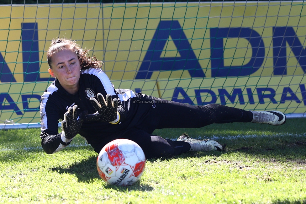 Sturm Damen - Altach
OEFB Frauen Bundesliga, 6. Runde, SK Sturm Graz Damen - SCR Altach, MURAUER Bier Arena - StFV Graz, 06.10.2024. 

Foto zeigt Lourdes Romero (Sturm Damen)
