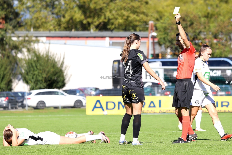 Sturm Damen - Altach
OEFB Frauen Bundesliga, 6. Runde, SK Sturm Graz Damen - SCR Altach, MURAUER Bier Arena - StFV Graz, 06.10.2024. 

Foto zeigt den Schiedsrichter
