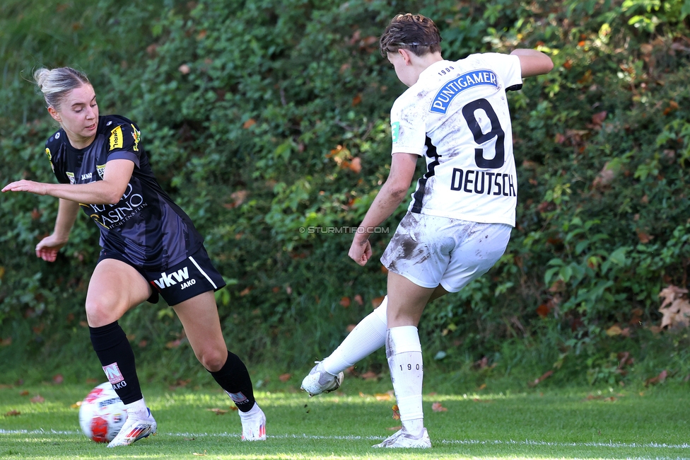 Sturm Damen - Altach
OEFB Frauen Bundesliga, 6. Runde, SK Sturm Graz Damen - SCR Altach, MURAUER Bier Arena - StFV Graz, 06.10.2024. 

Foto zeigt Pauline Deutsch (Sturm Damen)
