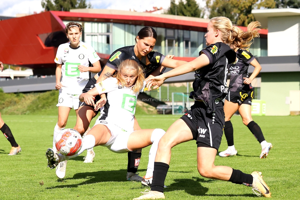 Sturm Damen - Altach
OEFB Frauen Bundesliga, 6. Runde, SK Sturm Graz Damen - SCR Altach, MURAUER Bier Arena - StFV Graz, 06.10.2024. 

Foto zeigt Sandra Jakobsen (Sturm Damen)
