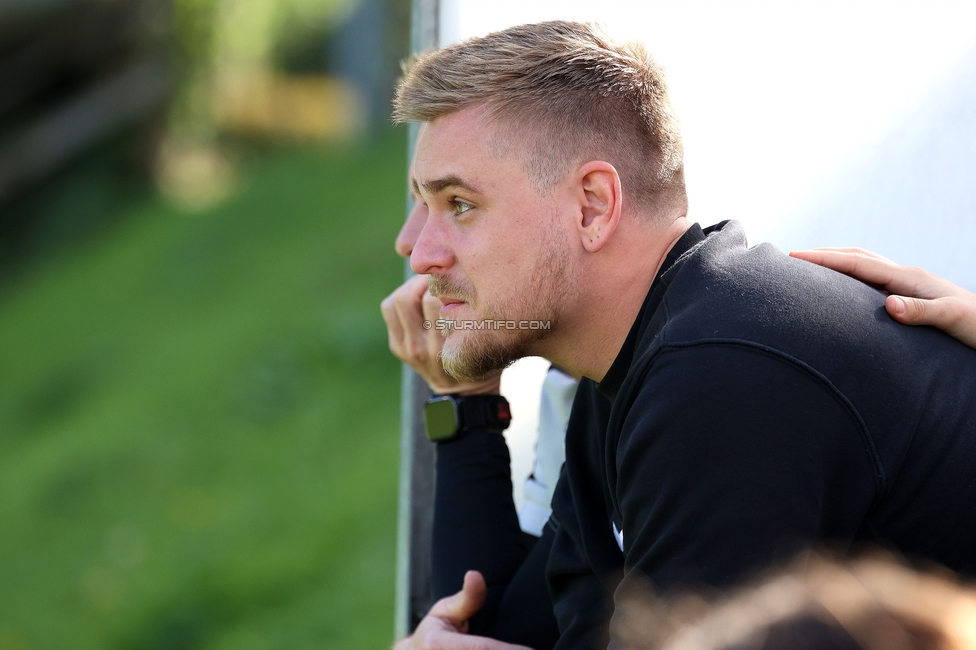 Sturm Damen - Altach
OEFB Frauen Bundesliga, 6. Runde, SK Sturm Graz Damen - SCR Altach, MURAUER Bier Arena - StFV Graz, 06.10.2024. 

Foto zeigt Michael Erlitz (Sportdirektor Sturm Damen)
