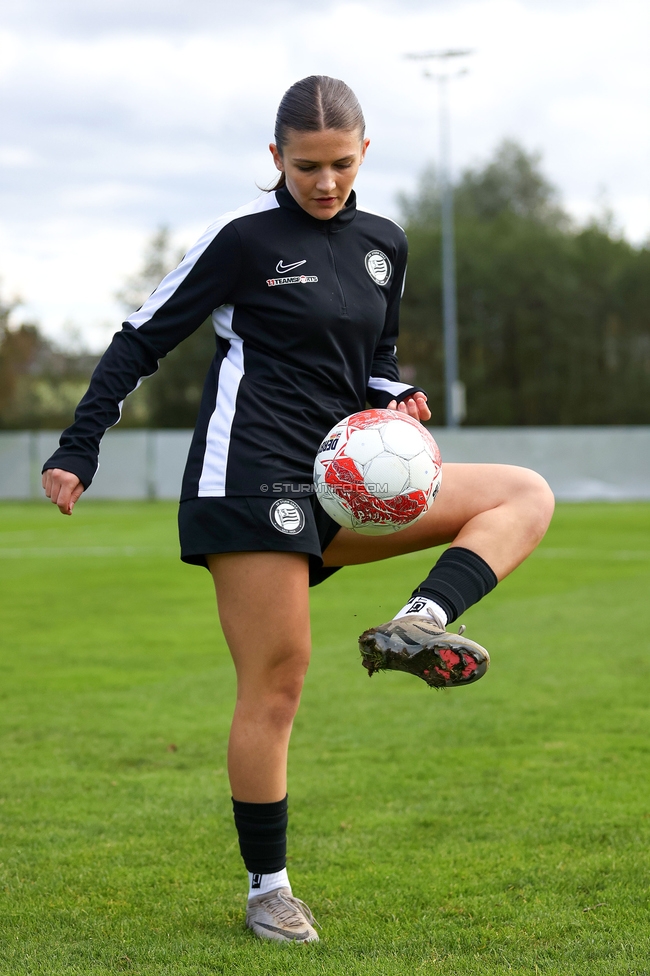 Sturm Damen - LASK
OEFB Frauen Bundesliga, 7. Runde, SK Sturm Graz Damen - LASK Damen, Anton Koch Stadion Hollenegg, 12.10.2024. 

Foto zeigt Marie Spiess (Sturm Damen)
