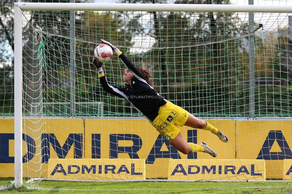 Sturm Damen - LASK
OEFB Frauen Bundesliga, 7. Runde, SK Sturm Graz Damen - LASK Damen, Anton Koch Stadion Hollenegg, 12.10.2024. 

Foto zeigt Lourdes Romero (Sturm Damen)
