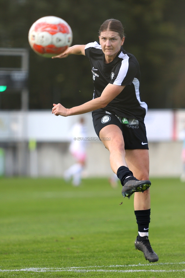 Sturm Damen - LASK
OEFB Frauen Bundesliga, 7. Runde, SK Sturm Graz Damen - LASK Damen, Anton Koch Stadion Hollenegg, 12.10.2024. 

Foto zeigt Sophie Maierhofer (Sturm Damen)
