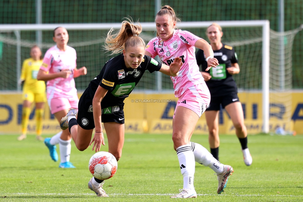 Sturm Damen - LASK
OEFB Frauen Bundesliga, 7. Runde, SK Sturm Graz Damen - LASK Damen, Anton Koch Stadion Hollenegg, 12.10.2024. 

Foto zeigt Lena Breznik (Sturm Damen)
