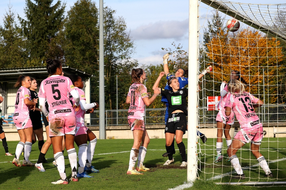 Sturm Damen - LASK
OEFB Frauen Bundesliga, 7. Runde, SK Sturm Graz Damen - LASK Damen, Anton Koch Stadion Hollenegg, 12.10.2024. 

Foto zeigt Pauline Deutsch (Sturm Damen)
