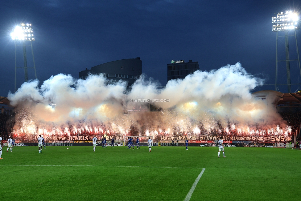 Sturm Graz - GAK
Oesterreichische Fussball Bundesliga, 10. Runde, SK Sturm Graz - Grazer AK, Stadion Liebenau Graz, 19.10.2024. 

Foto zeigt Fans von Sturm
Schlüsselwörter: pyrotechnik