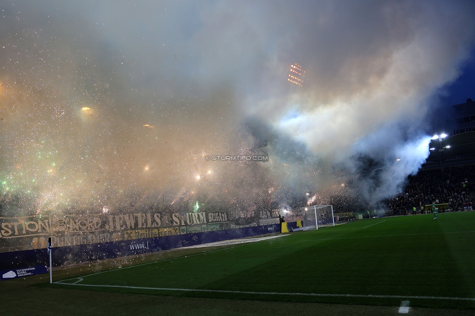 Sturm Graz - GAK
Oesterreichische Fussball Bundesliga, 10. Runde, SK Sturm Graz - Grazer AK, Stadion Liebenau Graz, 19.10.2024. 

Foto zeigt Fans von Sturm
Schlüsselwörter: pyrotechnik