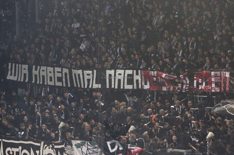 Sturm Graz - GAK
Oesterreichische Fussball Bundesliga, 10. Runde, SK Sturm Graz - Grazer AK, Stadion Liebenau Graz, 19.10.2024. 

Foto zeigt Fans von Sturm
Schlüsselwörter: bastion