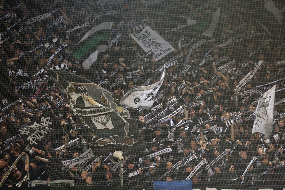 Sturm Graz - GAK
Oesterreichische Fussball Bundesliga, 10. Runde, SK Sturm Graz - Grazer AK, Stadion Liebenau Graz, 19.10.2024. 

Foto zeigt Fans von Sturm
Schlüsselwörter: schals jewels