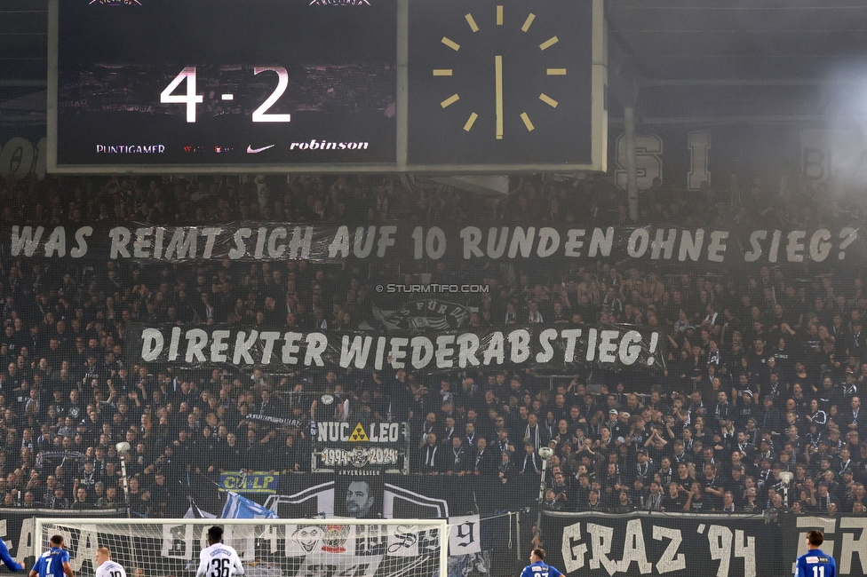 Sturm Graz - GAK
Oesterreichische Fussball Bundesliga, 10. Runde, SK Sturm Graz - Grazer AK, Stadion Liebenau Graz, 19.10.2024. 

Foto zeigt Fans von Sturm mit einem Spruchband
