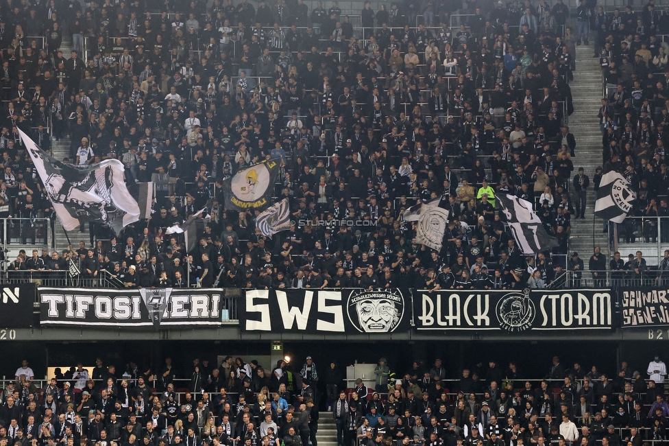 Sturm Graz - Sporting Lissabon
UEFA Champions League Ligaphase 3. Spieltag, SK Sturm Graz - Sporting Lissabon, Woerthersee Stadion Klagenfurt, 22.10.2024. 

Foto zeigt Fans von Sturm
Schlüsselwörter: tifosi sws blackstorm