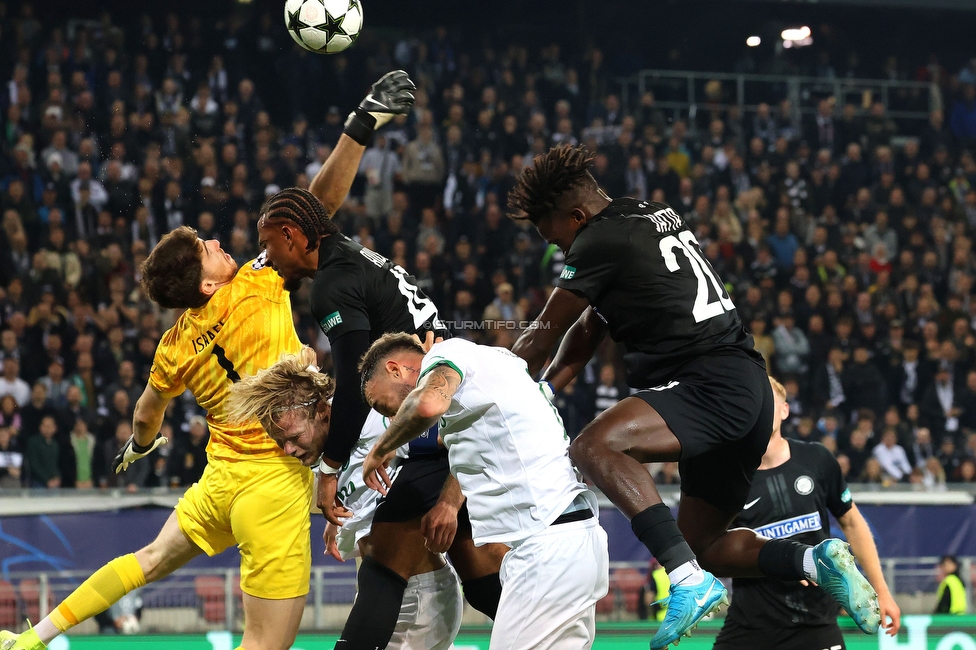 Sturm Graz - Sporting Lissabon
UEFA Champions League Ligaphase 3. Spieltag, SK Sturm Graz - Sporting Lissabon, Woerthersee Stadion Klagenfurt, 22.10.2024. 

Foto zeigt Emanuel Aiwu (Sturm) und Seedy Jatta (Sturm)
