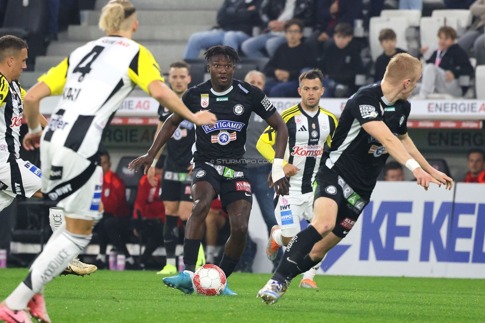 LASK - Sturm Graz
Oesterreichische Fussball Bundesliga, 1. Runde, LASK - SK Sturm Graz, Arena Linz, 27.10.2024. 

Foto zeigt Seedy Jatta (Sturm)
