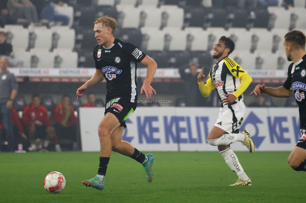 LASK - Sturm Graz
Oesterreichische Fussball Bundesliga, 1. Runde, LASK - SK Sturm Graz, Arena Linz, 27.10.2024. 

Foto zeigt Niklas Geyrhofer (Sturm)
