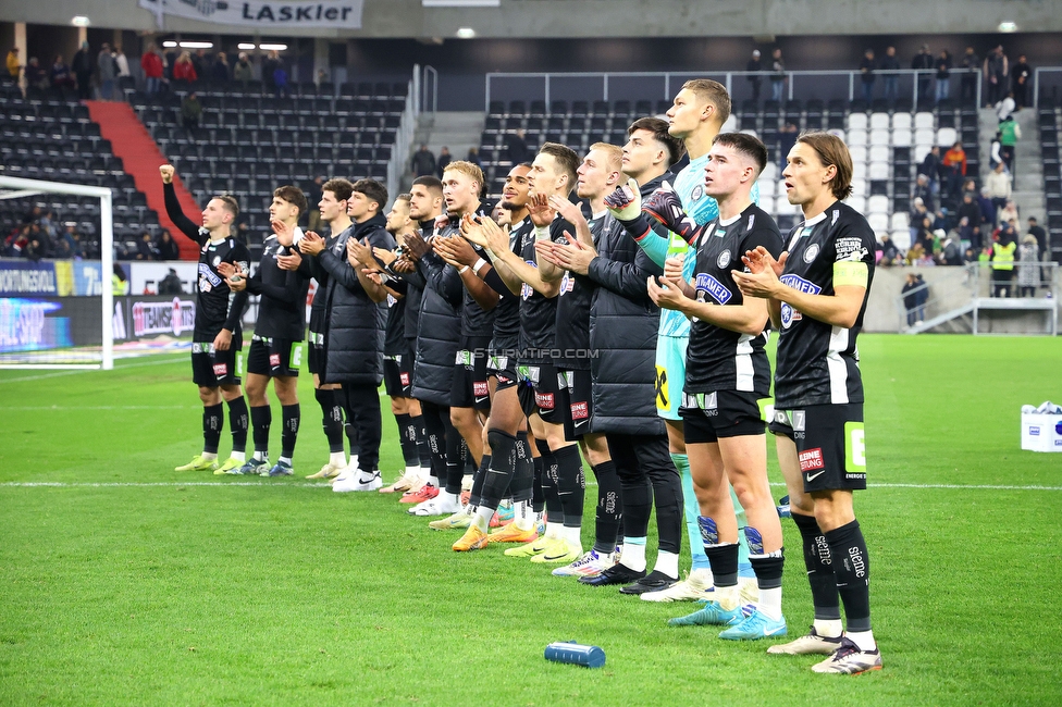 LASK - Sturm Graz
Oesterreichische Fussball Bundesliga, 1. Runde, LASK - SK Sturm Graz, Arena Linz, 27.10.2024. 

Foto zeigt die Mannschaft von Sturm
