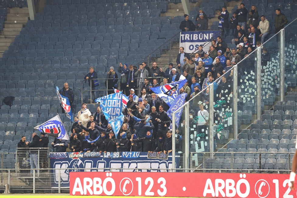 Sturm Graz - Blau-Weiss Linz
OEFB Cup, 3. Runde, SK Sturm Graz - Blau-Weiss Linz, Stadion Liebenau Graz, 30.10.2024. 

Foto zeigt Fans von Blau-Weiss Linz
