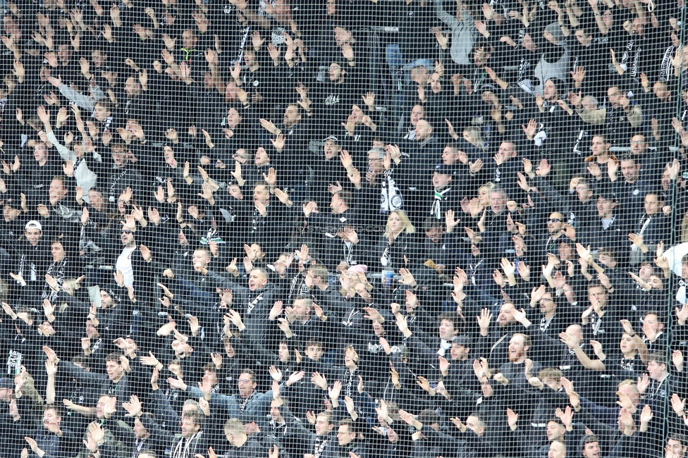 Sturm Graz - Rapid Wien
Oesterreichische Fussball Bundesliga, 12. Runde, SK Sturm Graz - SK Rapid Wien, Stadion Liebenau Graz, 02.11.2024. 

Foto zeigt Fans von Sturm mit einer Choreografie
Schlüsselwörter: brigata pyrotechnik