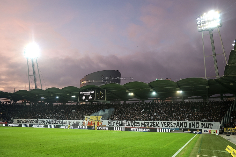 Sturm Graz - Rapid Wien
Oesterreichische Fussball Bundesliga, 12. Runde, SK Sturm Graz - SK Rapid Wien, Stadion Liebenau Graz, 02.11.2024. 

Foto zeigt Fans von Sturm mit einer Choreografie
Schlüsselwörter: brigata