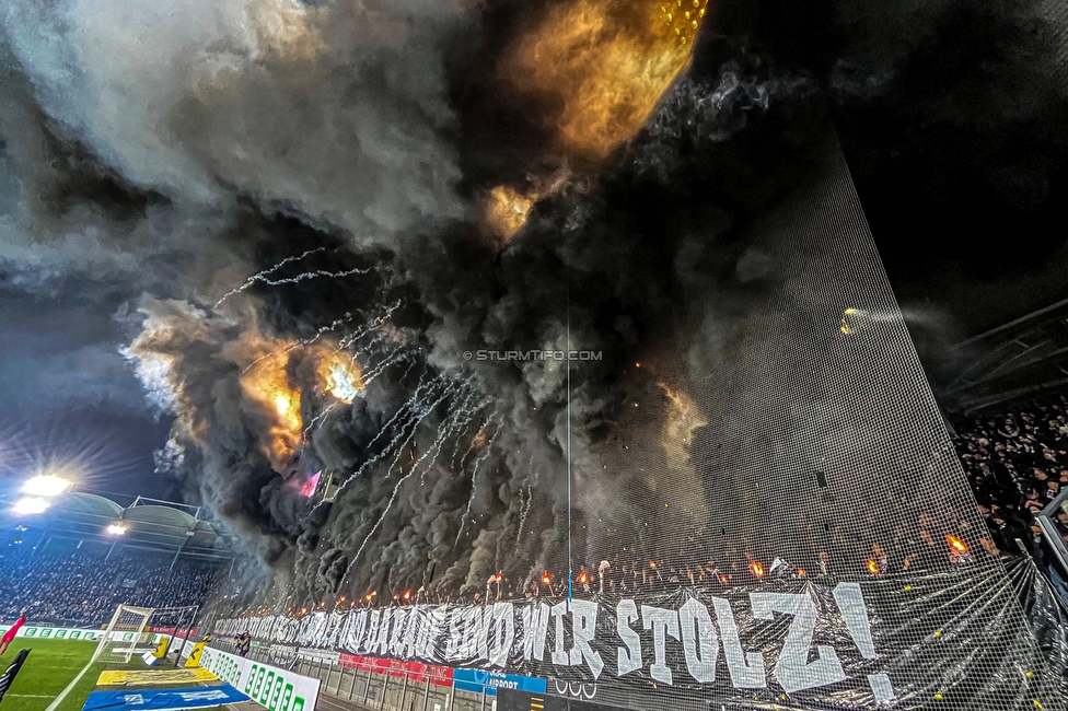 Sturm Graz - Rapid Wien
Oesterreichische Fussball Bundesliga, 12. Runde, SK Sturm Graz - SK Rapid Wien, Stadion Liebenau Graz, 02.11.2024. 

Foto zeigt Fans von Sturm mit einer Choreografie
Schlüsselwörter: brigata pyrotechnik