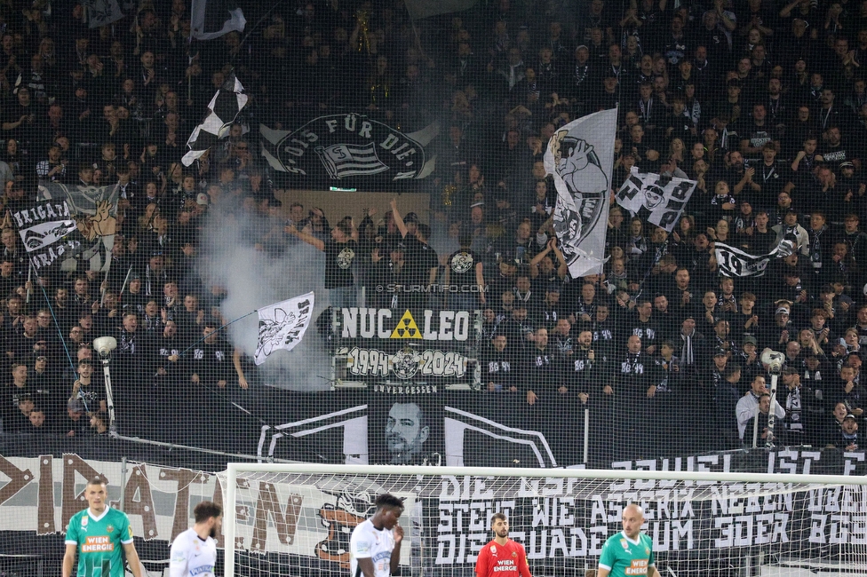 Sturm Graz - Rapid Wien
Oesterreichische Fussball Bundesliga, 12. Runde, SK Sturm Graz - SK Rapid Wien, Stadion Liebenau Graz, 02.11.2024. 

Foto zeigt Fans von Sturm
Schlüsselwörter: brigata pyrotechnik