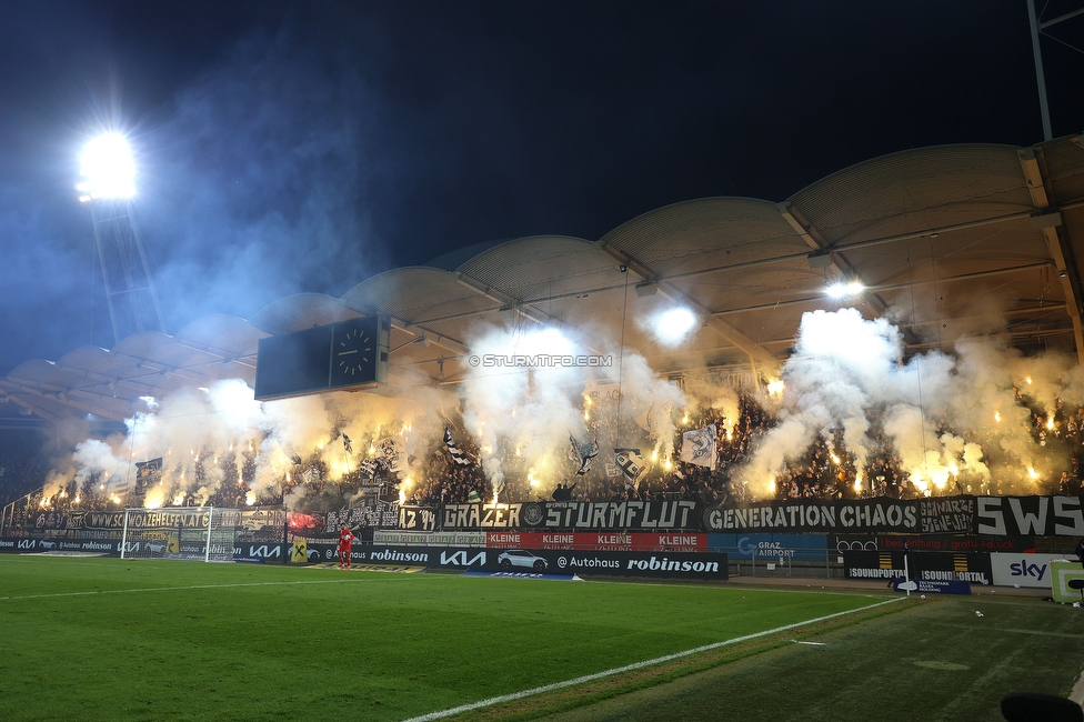 Sturm Graz - Rapid Wien
Oesterreichische Fussball Bundesliga, 12. Runde, SK Sturm Graz - SK Rapid Wien, Stadion Liebenau Graz, 02.11.2024. 

Foto zeigt Fans von Sturm mit einer Choreografie
Schlüsselwörter: brigata pyrotechnik