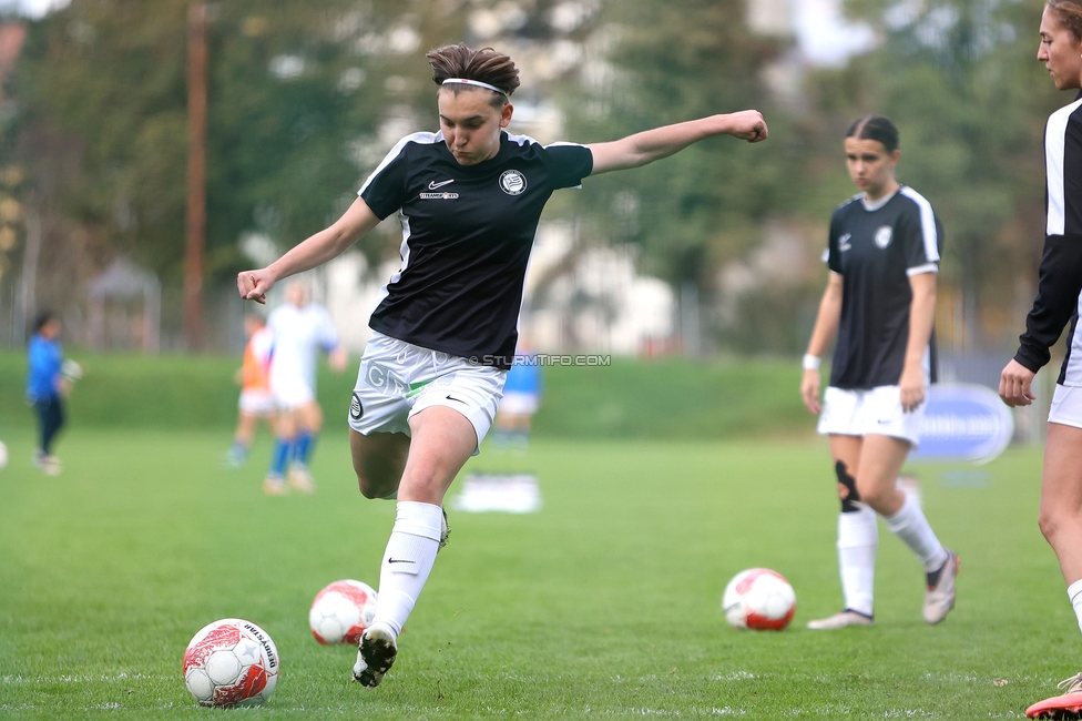 Sturm Damen - Lustenau
OEFB Frauen Bundesliga, 9. Runde, SK Sturm Graz Damen - SPG FC Lustenau FC Dornbirn Ladies, MURAUER Bier Arena - StFV Graz, 03.11.2024. 

Foto zeigt Pauline Deutsch (Sturm Damen)
