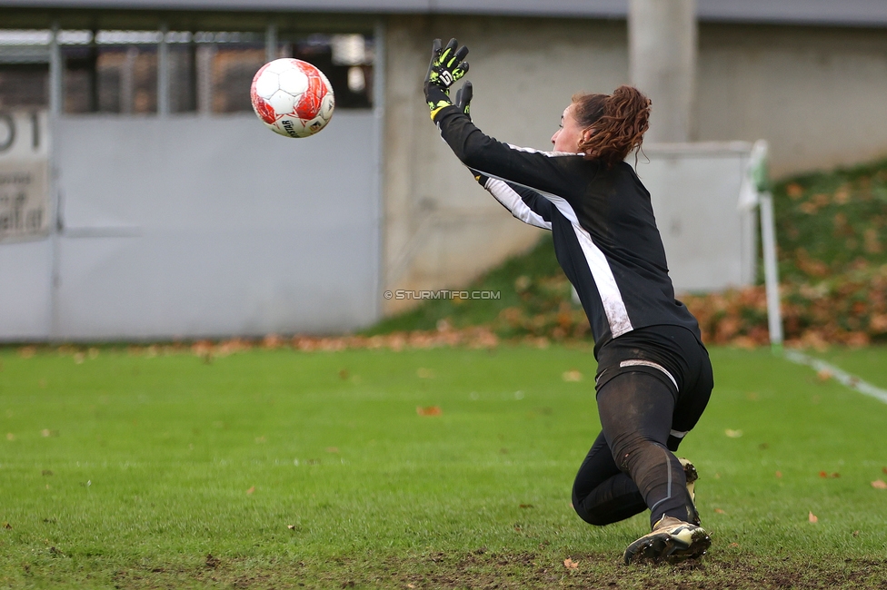 Sturm Damen - Lustenau
OEFB Frauen Bundesliga, 9. Runde, SK Sturm Graz Damen - SPG FC Lustenau FC Dornbirn Ladies, MURAUER Bier Arena - StFV Graz, 03.11.2024. 

Foto zeigt Lourdes Romero (Sturm Damen)
