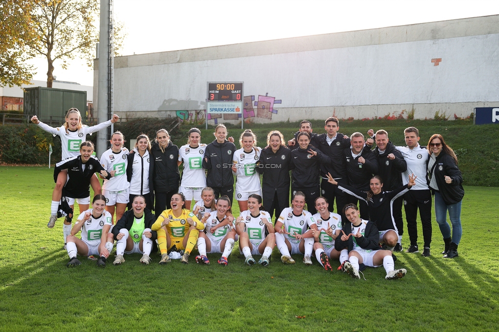 Sturm Damen - Lustenau
OEFB Frauen Bundesliga, 9. Runde, SK Sturm Graz Damen - SPG FC Lustenau FC Dornbirn Ladies, MURAUER Bier Arena - StFV Graz, 03.11.2024. 

Foto zeigt die Mannschaft der Sturm Damen
