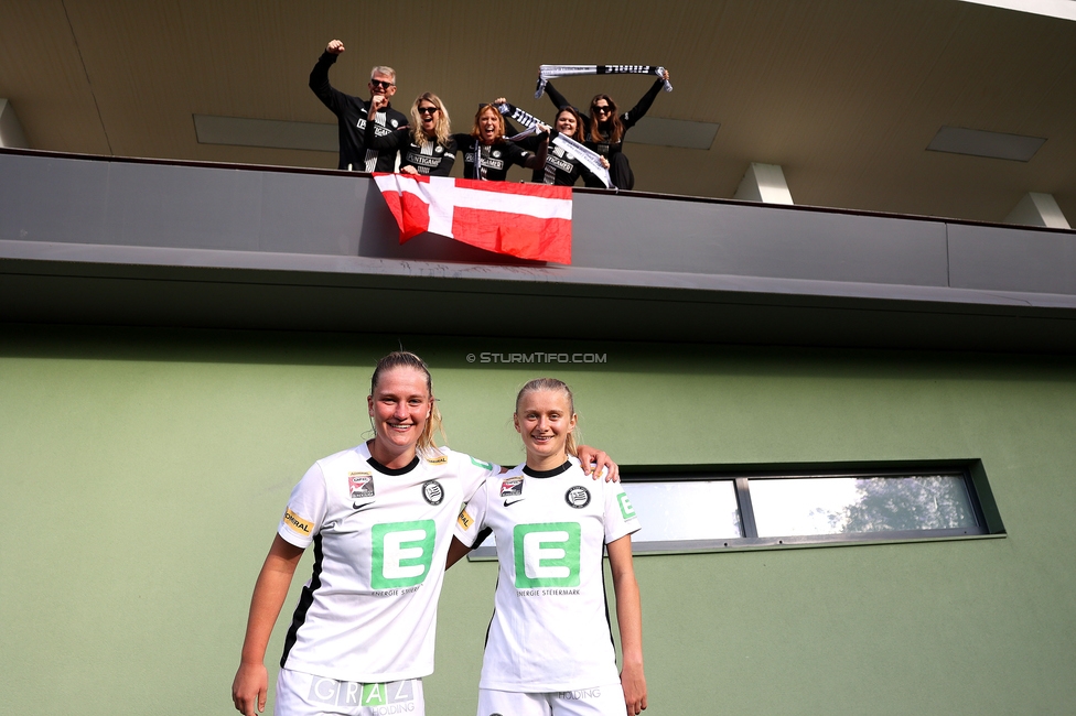 Sturm Damen - Lustenau
OEFB Frauen Bundesliga, 9. Runde, SK Sturm Graz Damen - SPG FC Lustenau FC Dornbirn Ladies, MURAUER Bier Arena - StFV Graz, 03.11.2024. 

Foto zeigt Laura Lillholm-Petersen (Sturm Damen) und Sandra Jakobsen (Sturm Damen)
