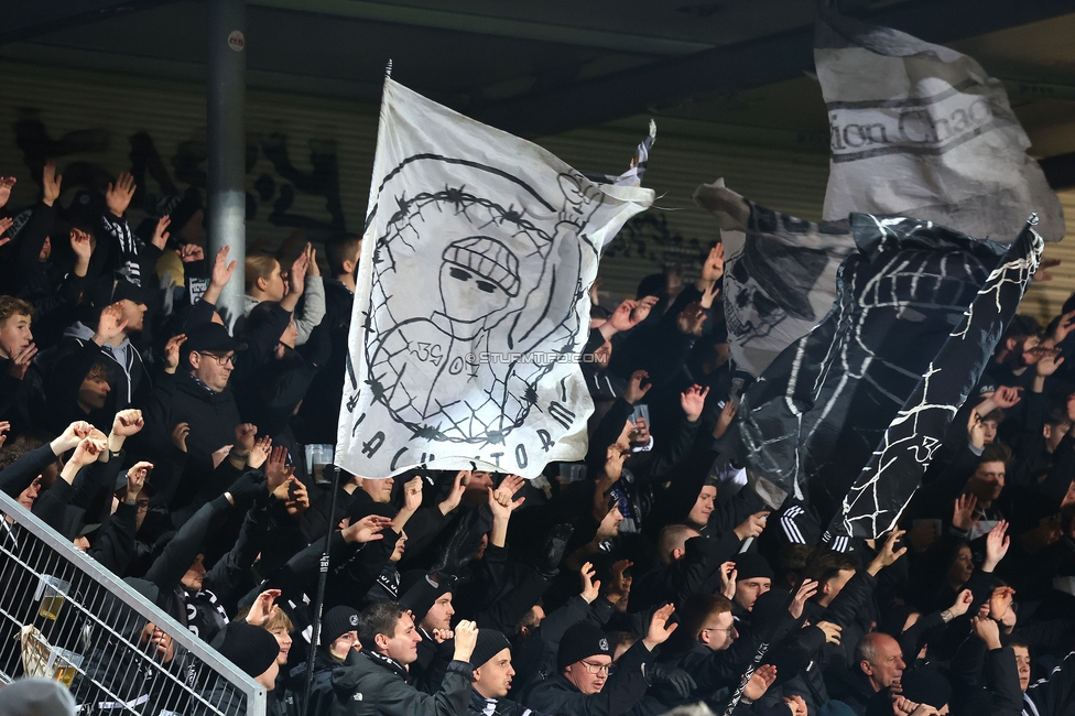 Hartberg - Sturm Graz
Oesterreichische Fussball Bundesliga, 13. Runde, TSV Hartberg - SK Sturm Graz, PROfertil Arena Hartberg, 09.11.2024. 

Foto zeigt Fans von Sturm
