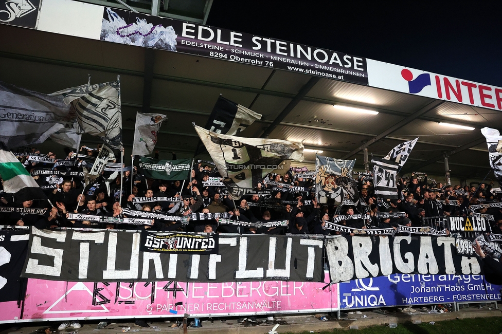 Hartberg - Sturm Graz
Oesterreichische Fussball Bundesliga, 13. Runde, TSV Hartberg - SK Sturm Graz, PROfertil Arena Hartberg, 09.11.2024. 

Foto zeigt Fans von Sturm
