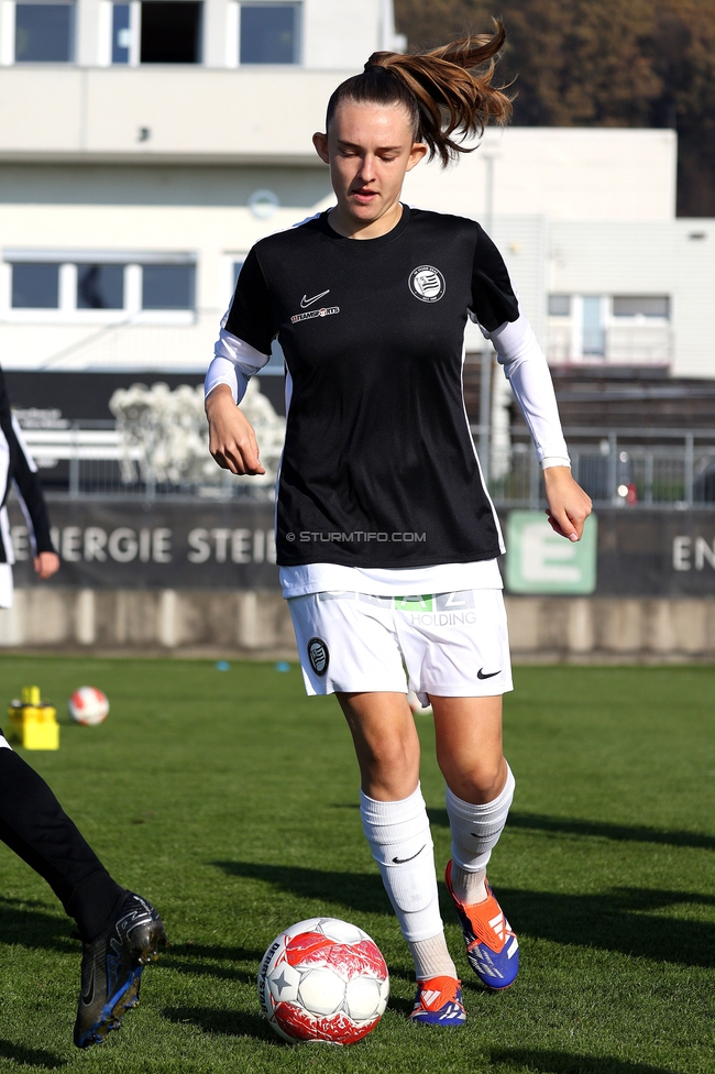 Sturm Damen - BW Linz
OEFB Frauen Bundesliga, 10. Runde, SK Sturm Graz Damen - FC Blau-Weiss Linz Kleinmuenchen, Trainingszentrum Messendorf, 10.11.2024. 

Foto zeigt Rebecca Villena (Sturm Damen)
