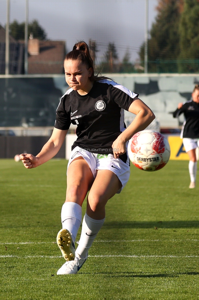 Sturm Damen - BW Linz
OEFB Frauen Bundesliga, 10. Runde, SK Sturm Graz Damen - FC Blau-Weiss Linz Kleinmuenchen, Trainingszentrum Messendorf, 10.11.2024. 

Foto zeigt Julia Keutz (Sturm Damen)
