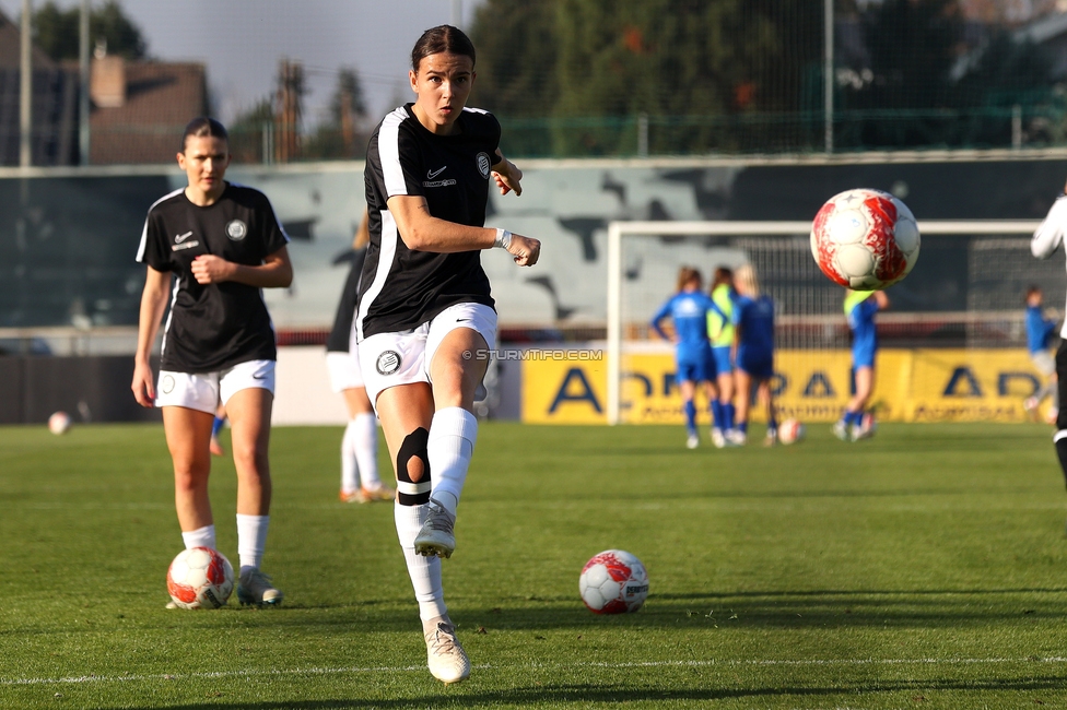 Sturm Damen - BW Linz
OEFB Frauen Bundesliga, 10. Runde, SK Sturm Graz Damen - FC Blau-Weiss Linz Kleinmuenchen, Trainingszentrum Messendorf, 10.11.2024. 

Foto zeigt Leonie Christin Tragl (Sturm Damen)
