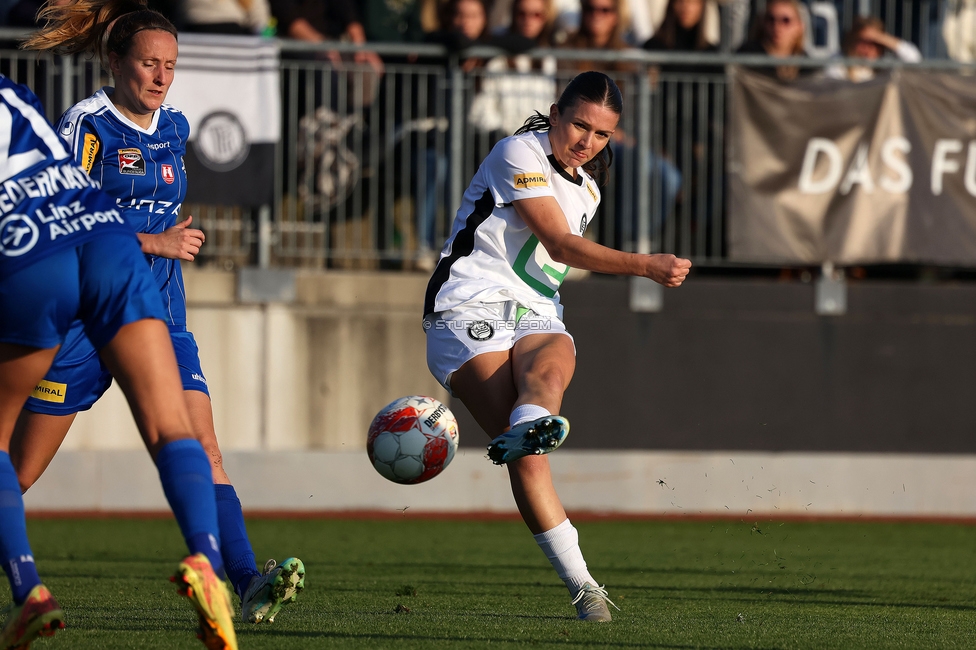 Sturm Damen - BW Linz
OEFB Frauen Bundesliga, 10. Runde, SK Sturm Graz Damen - FC Blau-Weiss Linz Kleinmuenchen, Trainingszentrum Messendorf, 10.11.2024. 

Foto zeigt Marie Spiess (Sturm Damen)
